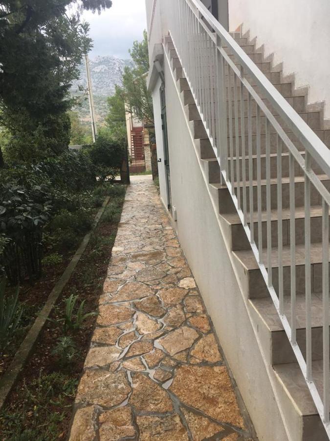 דירות סלינה Smilje מראה חיצוני תמונה